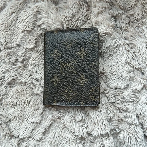 LOUIS VUITTON ID / Card holder - Picture 1 of 11